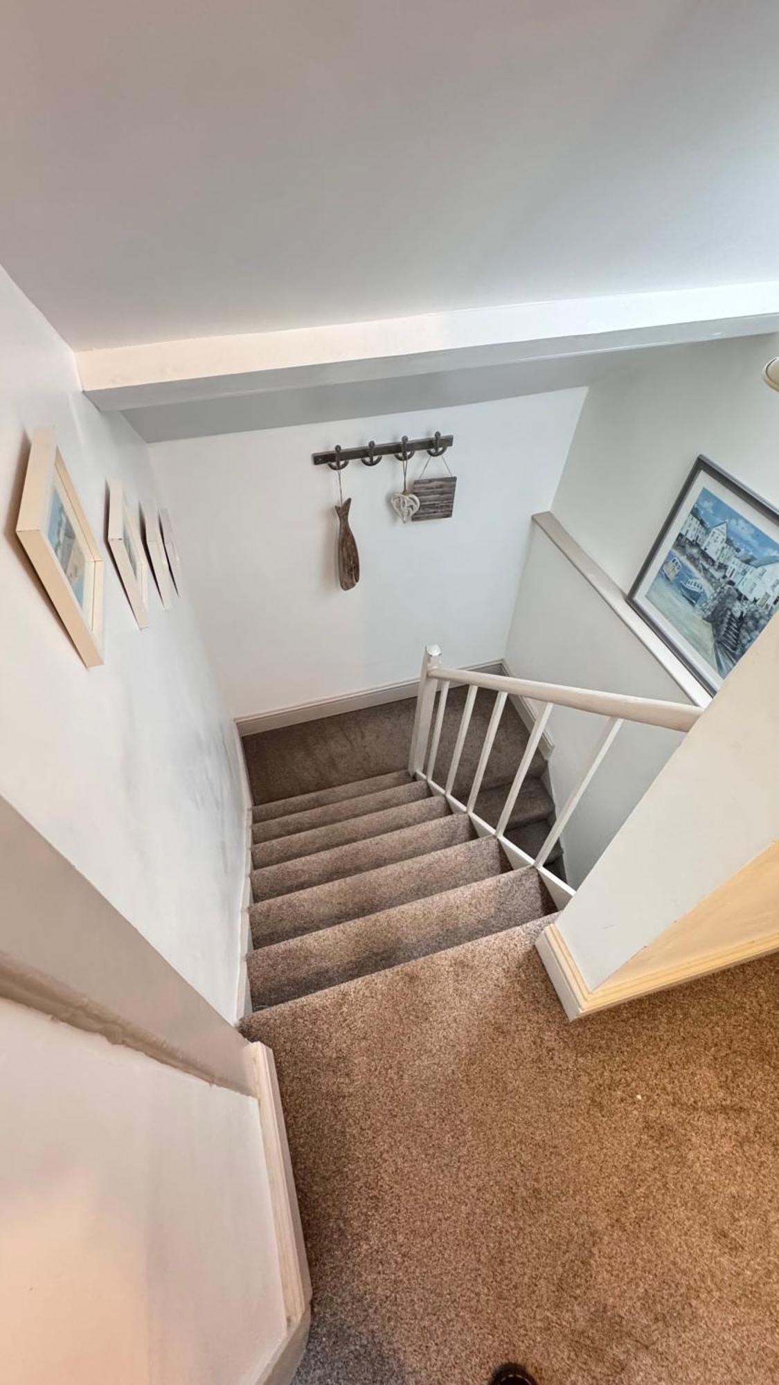 Nancie'S Place - Dartmouth Town Center With Private Parking - A Traditional Georgian Private Duplex Apartment - Beautifully Refurbished - Two Bedrooms, Bathroom, Kitchen And Lounge Diner ภายนอก รูปภาพ