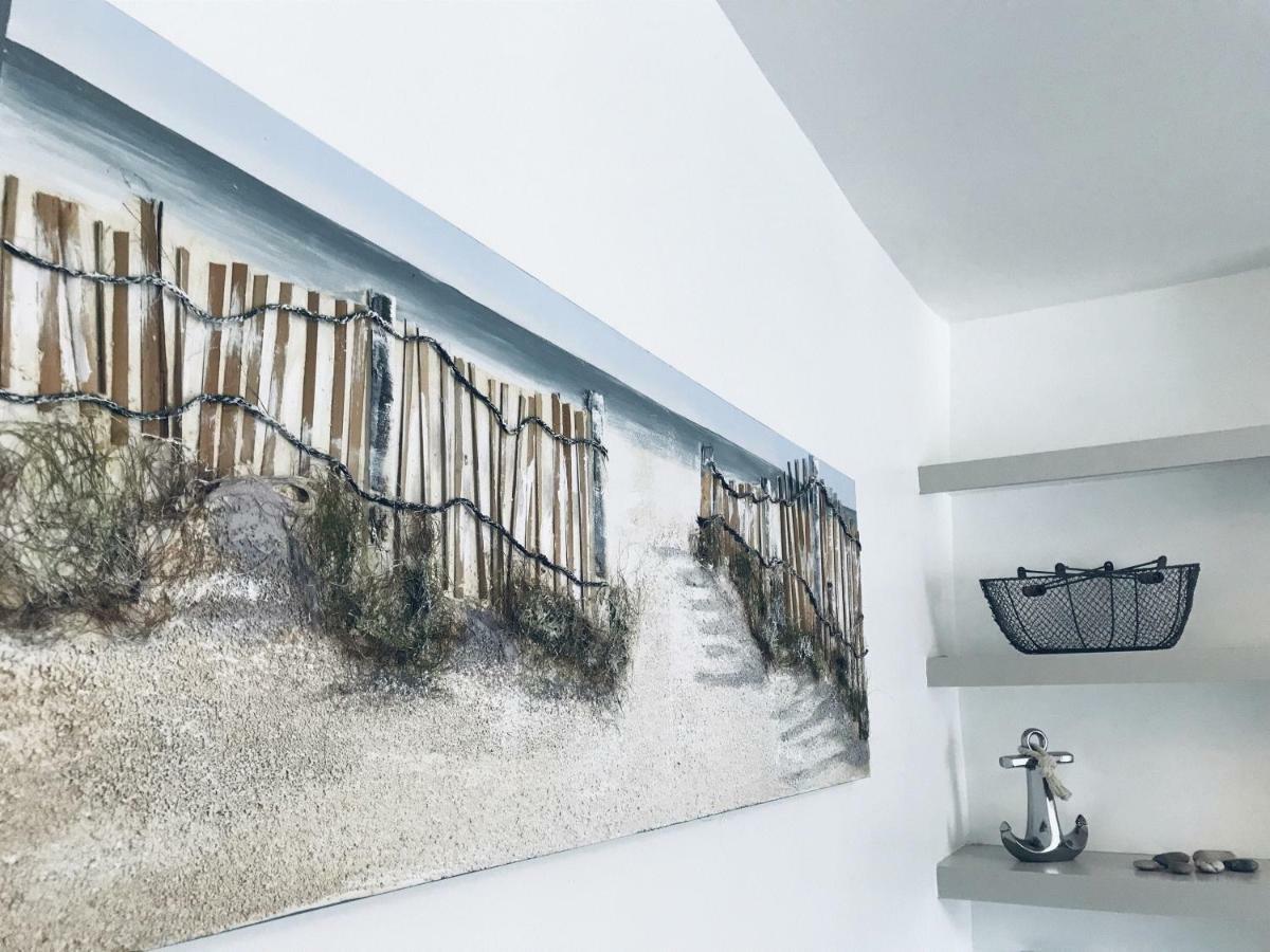 Nancie'S Place - Dartmouth Town Center With Private Parking - A Traditional Georgian Private Duplex Apartment - Beautifully Refurbished - Two Bedrooms, Bathroom, Kitchen And Lounge Diner ภายนอก รูปภาพ